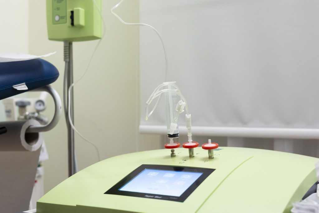 Maquina de ozonoterapia en Ozonorte, la mejor clínica de ozonoterapia de España